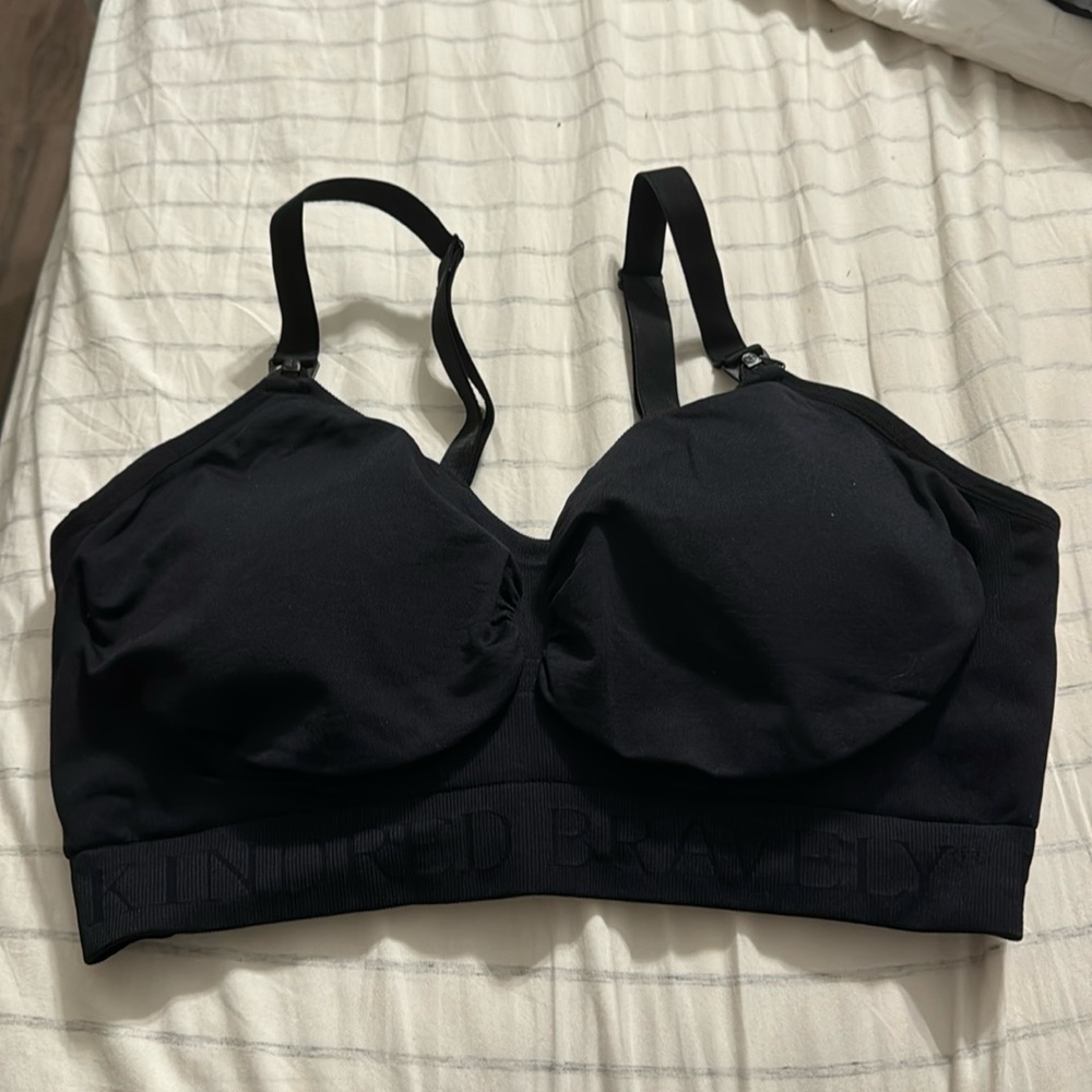 Kindred Bravely Sublime Hands Free Pumping and Nursing Bra